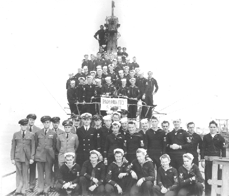Wartime photo of the crew.