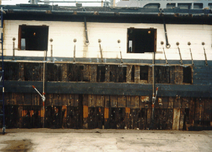 Frames replaced in 1960s are not connected to the structure