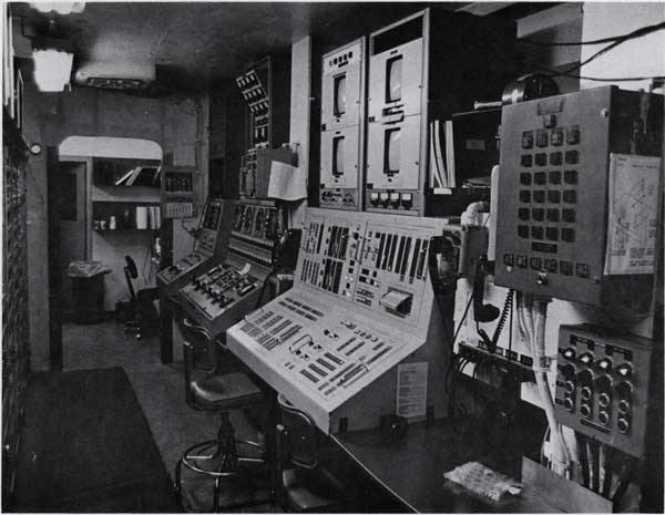 Figure 2-7. Heavy Lift Control Center